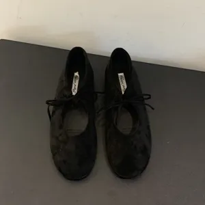 Black bow lace-up ballet flats for women, soft sole versatile casual Mary Jane shoes