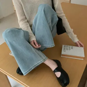 Women stylish split-toe flat shoes casual soft sole Mary Jane footwear for spring summer daily wear.