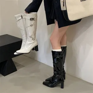 Botas de caballero tacón grueso punta afilada mujer con hebilla moda elegante calzado.