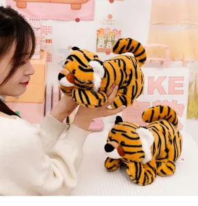 Süßes Tiger Plüschtier weiches Stofftier Tiger Puppe Kuschelkissen Kinderzimmer Deko Detail