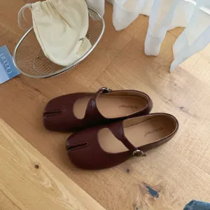 French style split-toe flat shallow Mary Jane shoes for women spring soft footwear new