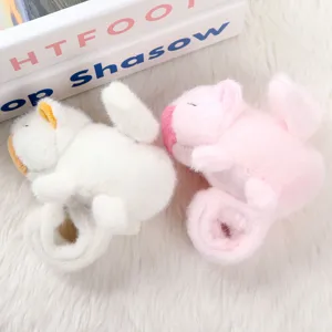 Simpatico capibara peluche braccialetto schiaffo giocattolo, morbido animale angelo regalo bambini