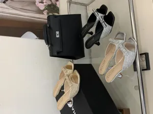 Damen Strass Schleife Low Heel Pantoletten Sommer offene Zehe elegante flache Modeschuhe Sandalen