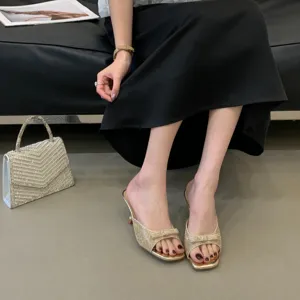 Sommer neue flache Mules Mode vielseitige offene Zehen Strass Schleife Damen Sandalen