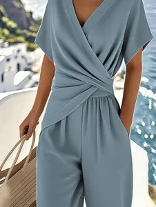 Women Casual Solid Color V Neck Short Sleeve Top And Cropped Pants Set Fashion Commuting Polyester Outfit