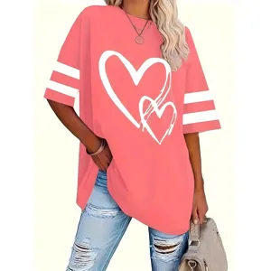 Plus size pink short sleeve t-shirt with heart print and striped cuffs for women summer.