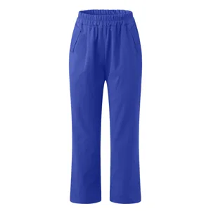 Detail van koningsblauwe casual broek, elastische taille en steekzakken, comfortabele pasvorm.