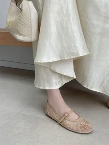 Elegant mesh beaded flat shoes with shallow strap design, perfect for spring and autumn style.
