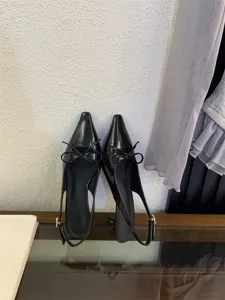 Zapatos de salon slingback negros de punta con lazo elegantes zapatos tacon alto mujer