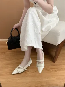 Women pointed toe kitten heels retro low heel dress shoes elegant beige commuter footwear