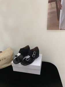 Sandali con plateau minimalisti retrò con doppia fibbia, design casual e stile chic.