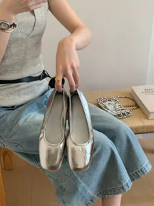 Silver metallic square toe flat shoes for women, stylish French retro casual ballet flats.