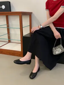 Classic black flat shoes for women, French vintage soft sole Mary Jane daily shoes new detail