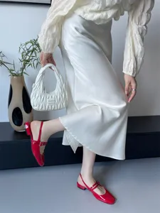 2024 Nouvelles Sandales Mode Européenne Talon Carré Bout Carré Slingback Femme Rouge