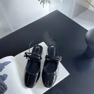 2024 Automne mode bout carre talons blocs slingback sandales elegantes pour les femmes
