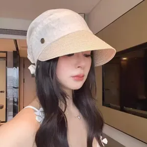 Women Straw Sun Hat Color Block Pleated Bucket Hat Wide Brim UV Protection Summer Outdoor Casual Beach Hat