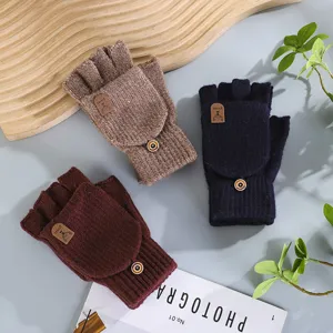 Guanti invernali caldi in maglia mezza dita con cappuccio ribaltabile e toppa in pelle.
