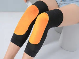 Thermal fleece-lined knee warmers for autumn and winter outdoor warmth and joint support.