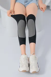 Detailed view of winter thermal knitted knee pads with velvet lining for outdoor joint warmth.