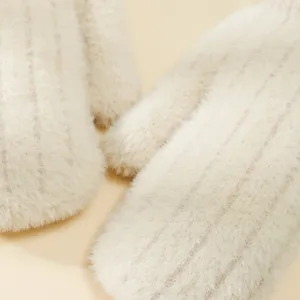 Guanti invernali peluche da donna, morbidi guanti a maglia caldi a dita intere crema.