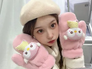 Winter warm plush mittens for women thick fleece lined cute cartoon design pink gloves cozy