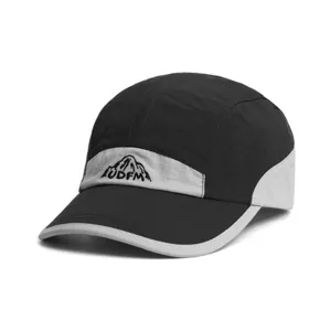 Detailed view of quick-dry sports baseball cap with mountain embroidery and color block design.