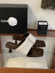 Elegantes mules de verano de tacón alto y punta cuadrada para mujer, sandalias chic.