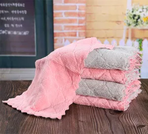 Thickened coral fleece dish washing cloth, super absorbent kitchen cleaning towel for home use.