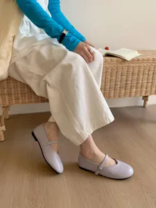 Violette Mary Jane Ballerinas für Damen, retro runde Zehe lässige flache Schuhe mit Riemen.
