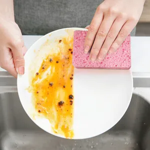 Gecomprimeerde houtpulp spons voor een efficiënte keukenreiniging en dagelijks afwassen.