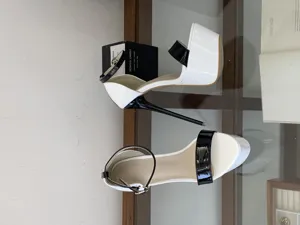 Platform high heels patent leather color block stiletto strap detail view for women fashion shoes