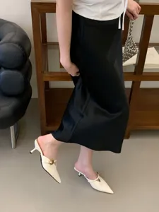 Scarpe mules donna tacco kitten punta fine stile francese elegante dettaglio estivo nuovo