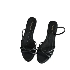Sandales élégantes en cuir noir à brides et bout ouvert pour femmes mode chaussures d'été