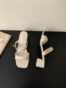 Sandales mules à talon carré et boucle en métal style vintage français nouveauté été chaussures