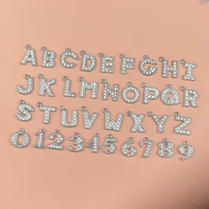 Pendentifs lettres et chiffres en strass étincelants pour bijoux DIY, colliers et porte-clés.