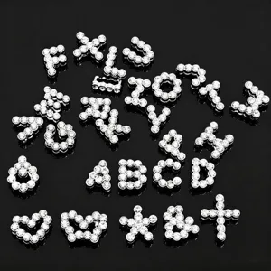 Pendentifs Initiales Lettres et Symboles en Strass Vague en Alliage de Zinc pour Bracelet Collier DIY Porte-clés Fait Main Accessoires de Fabrication de Bijoux