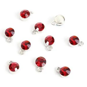 Rode strass metalen bedel hanger sieraden maken knutselwerk component detailweergave