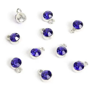 Kleine ronde blauwe kristallen bedels met zilveren legering basis voor DIY sieraden.