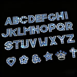 Perles de Lettres en Strass en Alliage Accessoires de Bijoux DIY pour Bracelet de Montre Collier d'Animal de Compagnie Chevillère Breloques Alphabet Cristal Bleu Clair