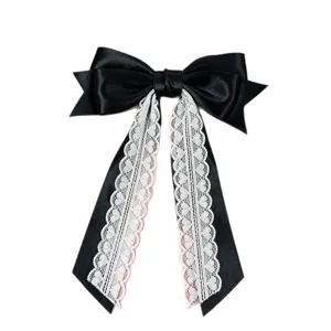 Schwarze Satin Schleife Haarspange mit weißer Herzspitze und rosa Futter für Mädchen.