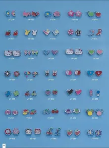 Detailansicht von 10mm Legierung Strass DIY Slider Charm Perlen mit verschiedenen Motiven.