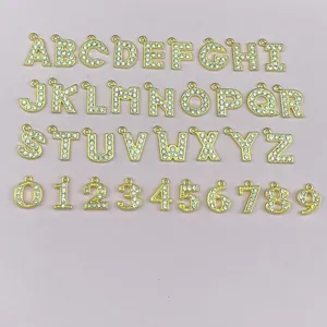 Pendentifs lettres et chiffres en strass doré, breloques DIY pour la bijouterie.