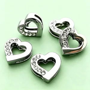 Ciondoli a cuore con strass argento metallo fai da te accessori per gioielli 5pz