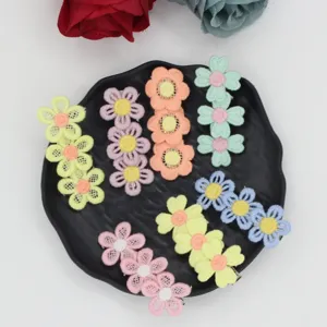 Sweet Kids Embroidered Flower Hair Clips For Girls Handmade Floral Fabric Alligator Clip Princess Bangs Side Barrette Hair Accessories