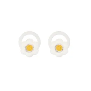 Cute floral hair ties for kids, soft white daisy hair scrunchies with yellow centers for daily wear.