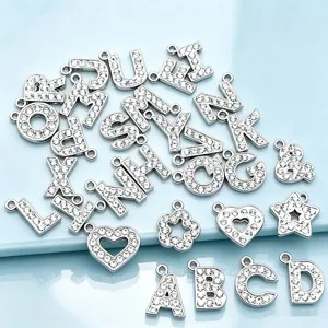 Pendentifs lettres strass, charms alphabet en alliage argenté pour bijoux DIY et porte-clés.