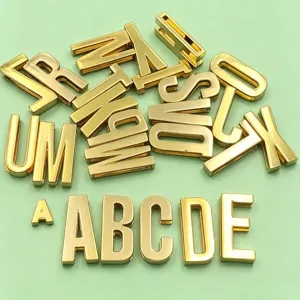 Lettres metalliques dorees pour bracelets DIY, ceintures et colliers pour animaux de compagnie.