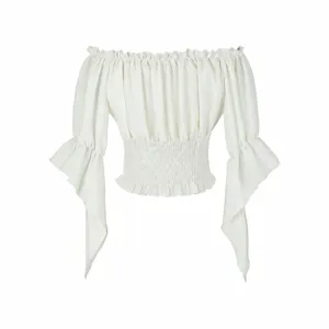 Top court blanc élégant épaules dénudées manches cloche volantées taille smockée.