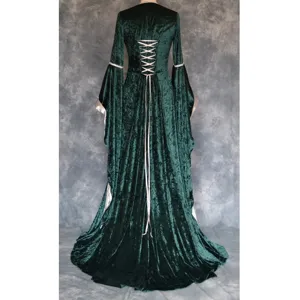 Detailed view of the dark green velvet medieval dress back design with adjustable lacing.
