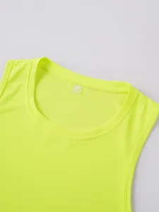 Herren neongelbes schnelltrocknendes atmungsaktives ärmelloses Sport Tanktop Kragendetail.